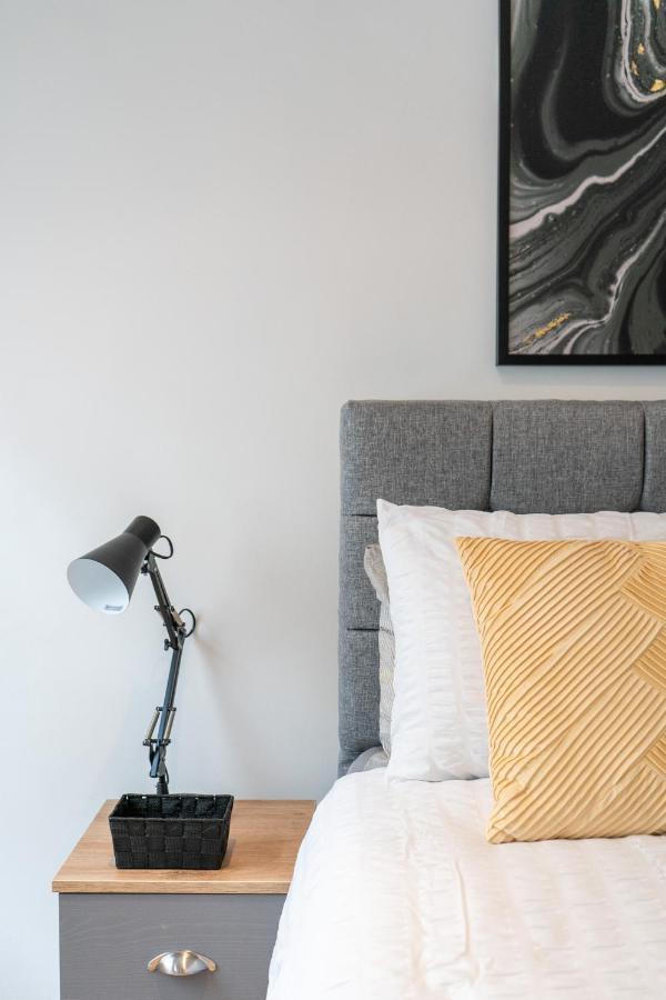 Livestay-Fabulous One Bed Apartments On Covent Garden Londra Exterior foto