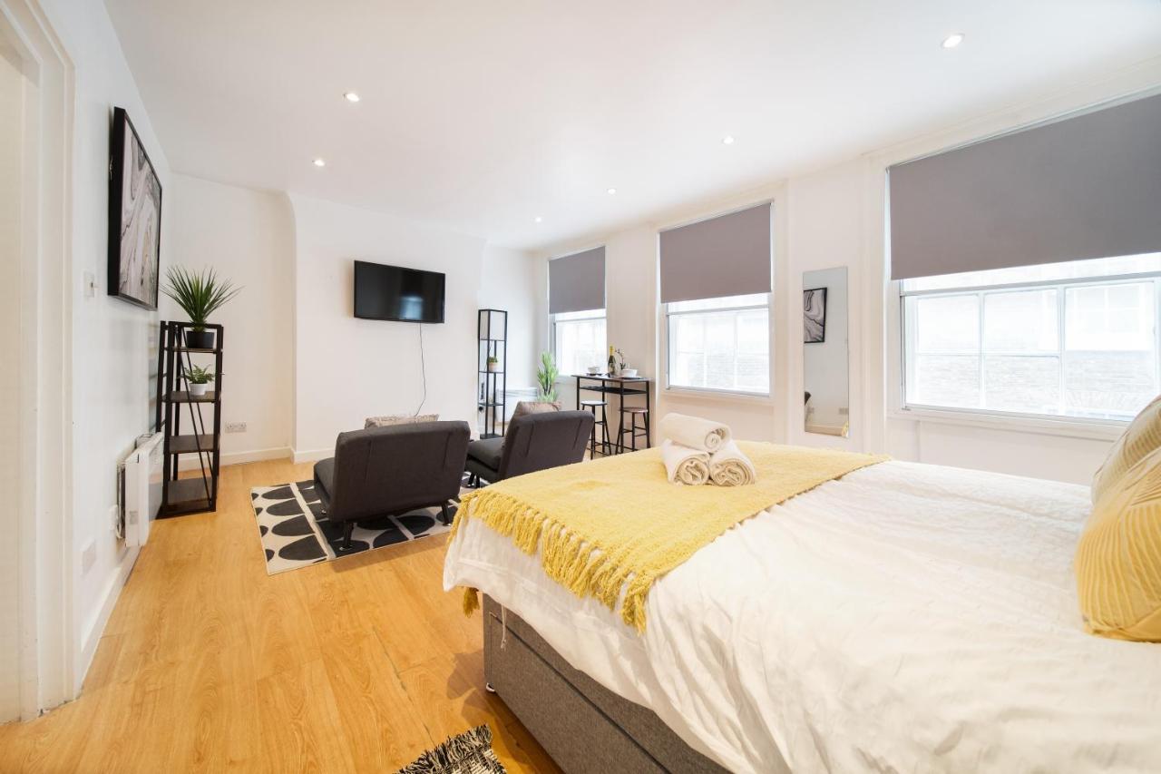 Livestay-Fabulous One Bed Apartments On Covent Garden Londra Exterior foto