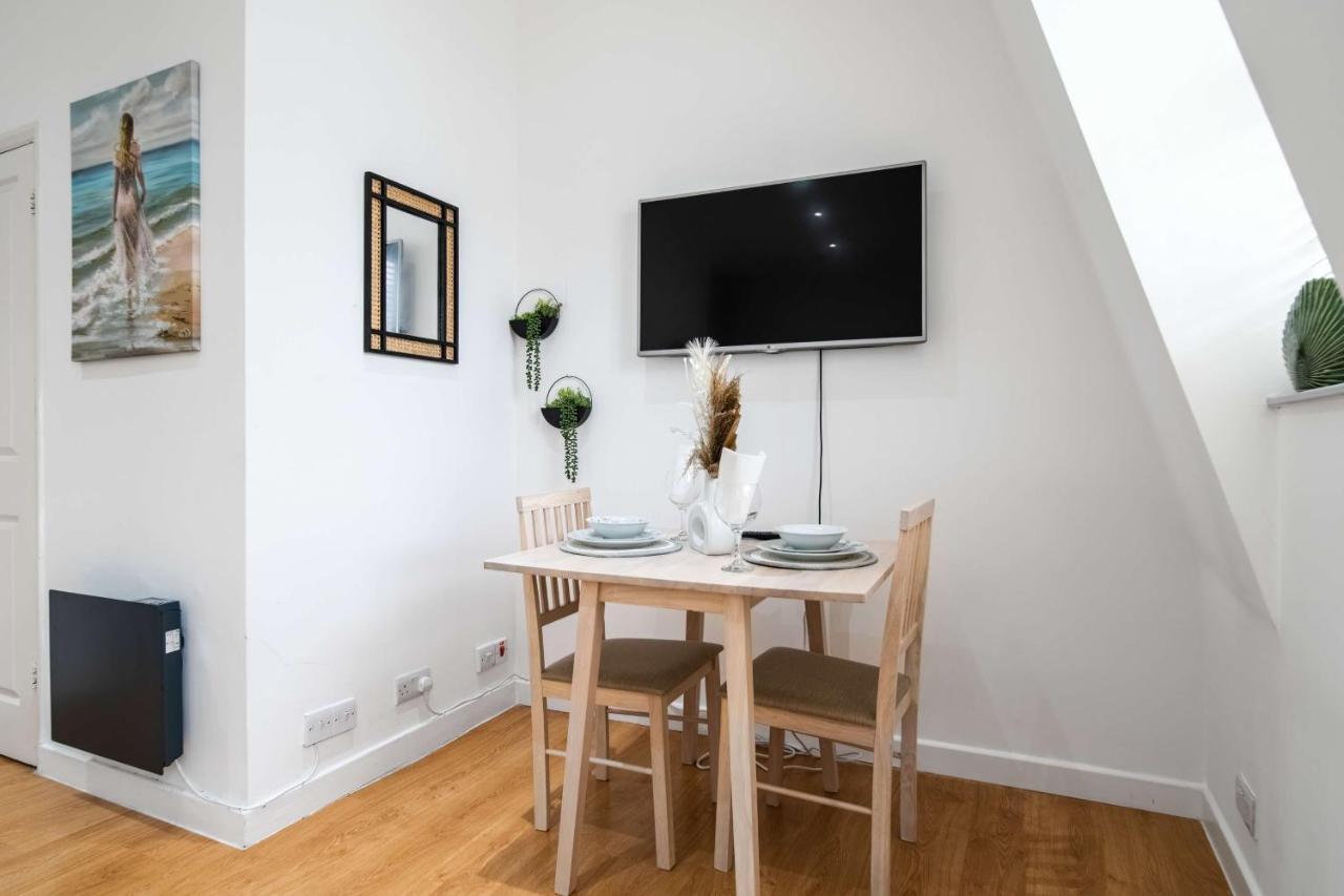 Livestay-Fabulous One Bed Apartments On Covent Garden Londra Exterior foto