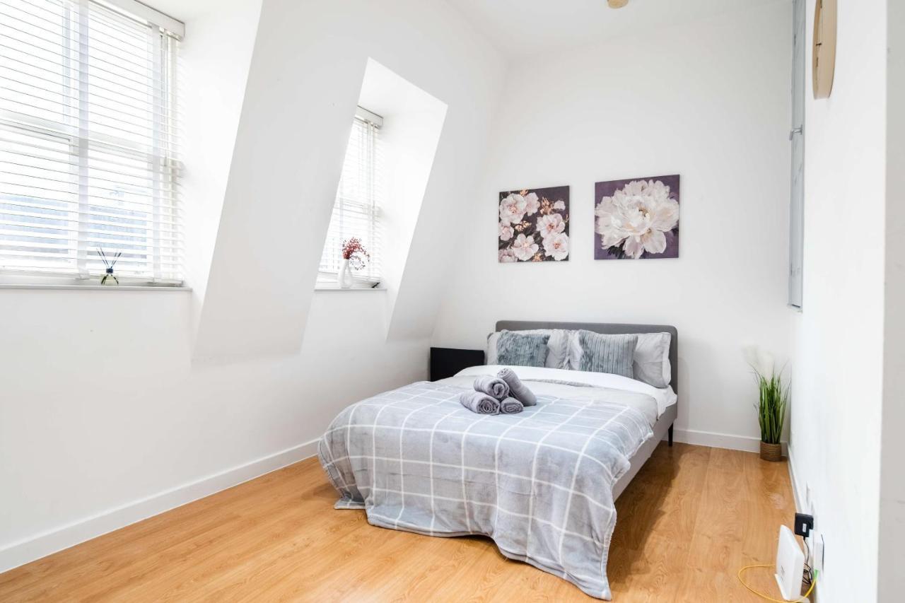 Livestay-Fabulous One Bed Apartments On Covent Garden Londra Exterior foto