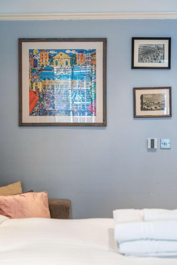 Livestay-Fabulous One Bed Apartments On Covent Garden Londra Exterior foto