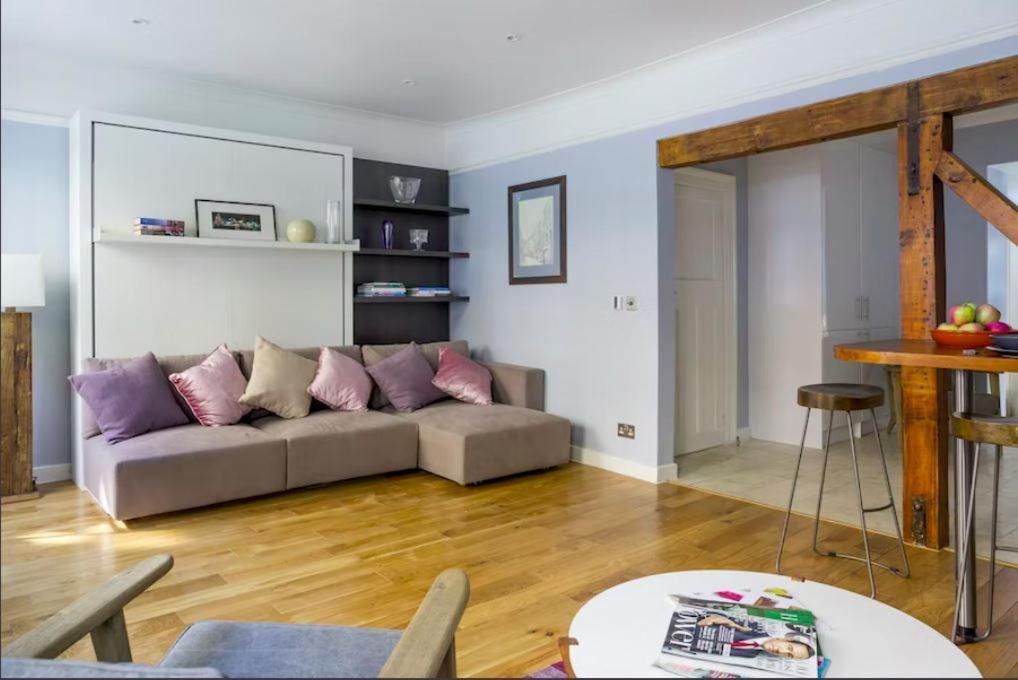Livestay-Fabulous One Bed Apartments On Covent Garden Londra Exterior foto